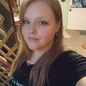 Meet your Posher, Cathy